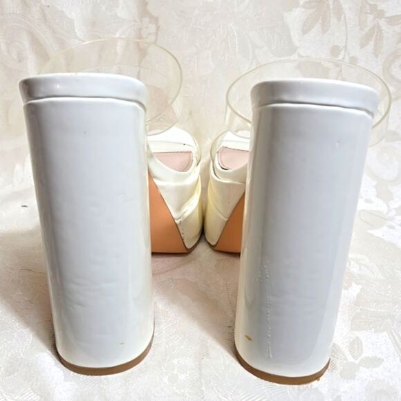 FOREVER 21 Women's White Platform And Clear Heels - Picture 6 of 9